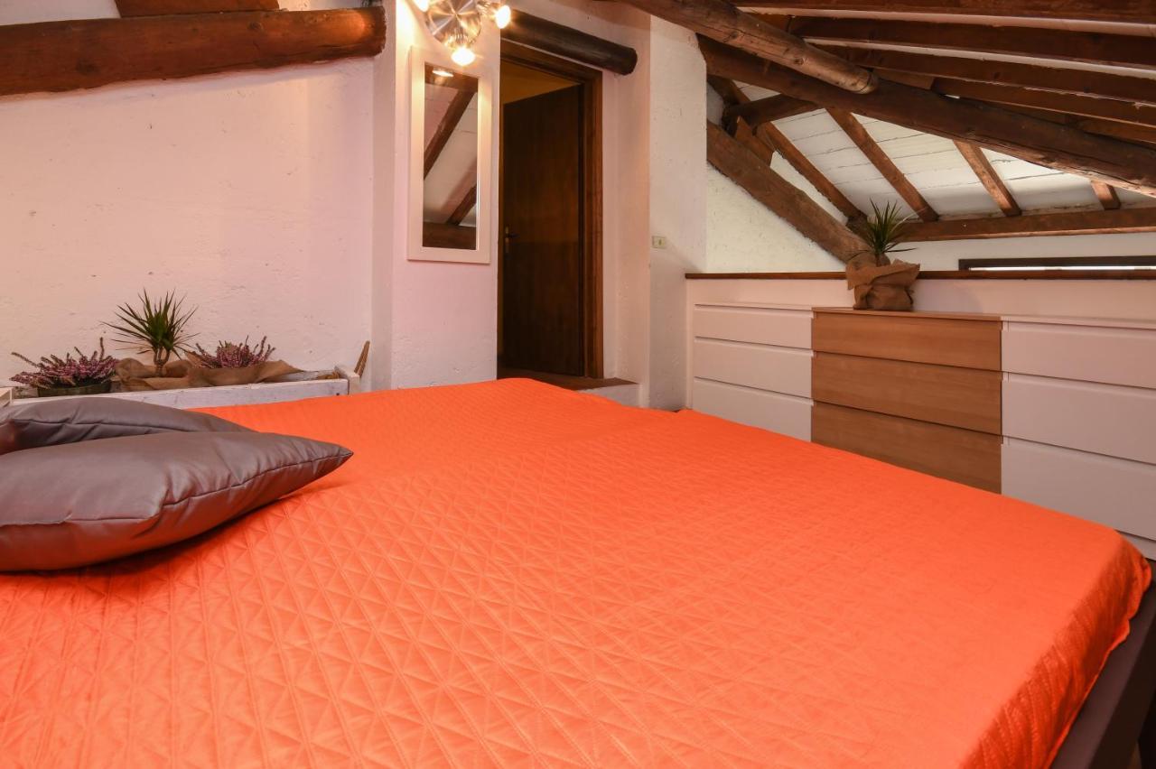 Apartament Cascina Aurora Moniga del Garda Zewnętrze zdjęcie